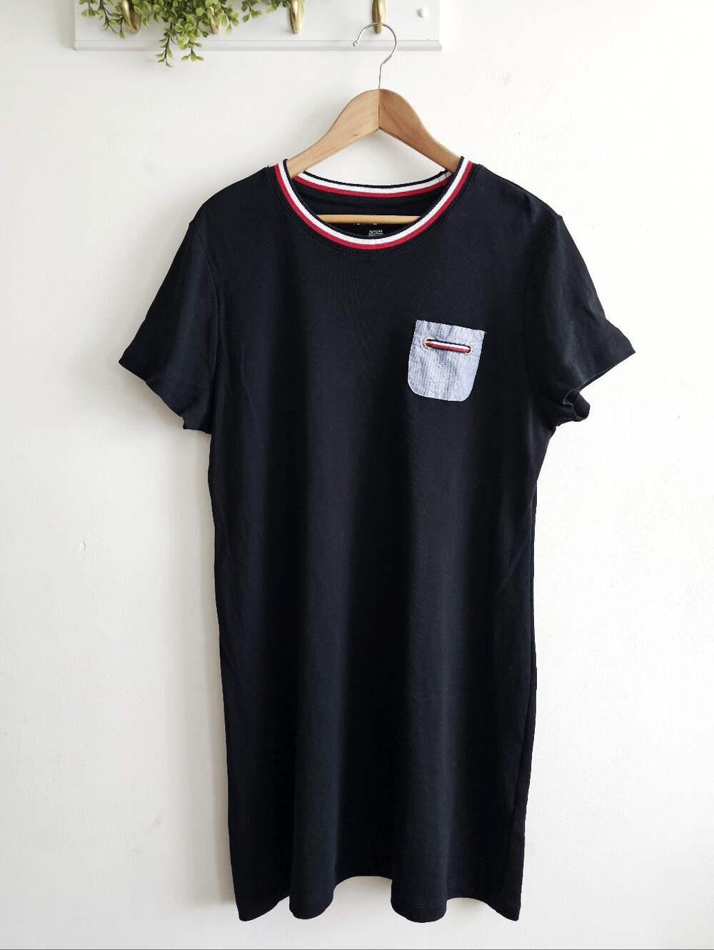 Tommy Hilfiger XL T-Shirt Dress Black Stripe Neck Pocket 100% Cotton Casual